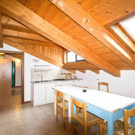 Holiday home Condominio Carnelos *