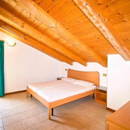 Condominio Carnelos Holiday home *
